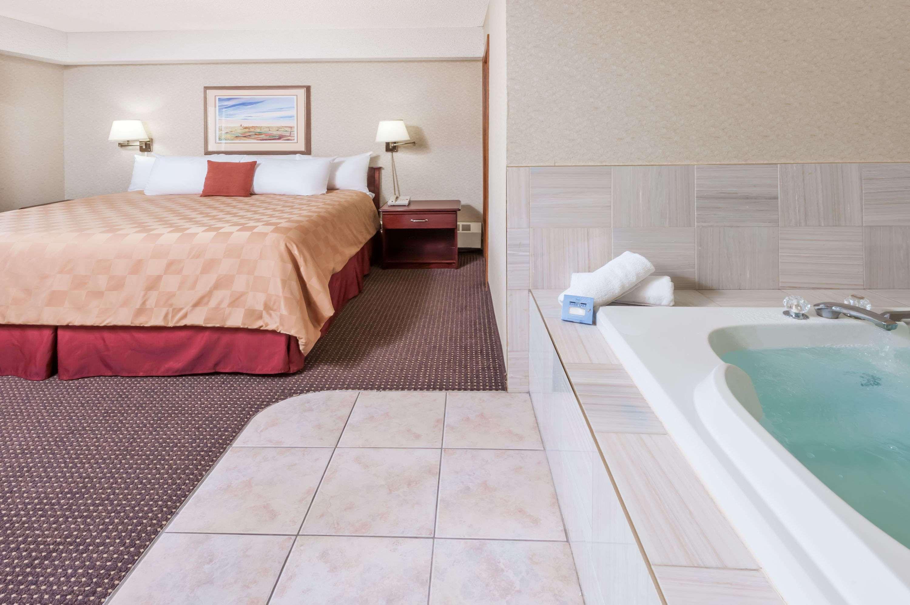 Hotel & 3*