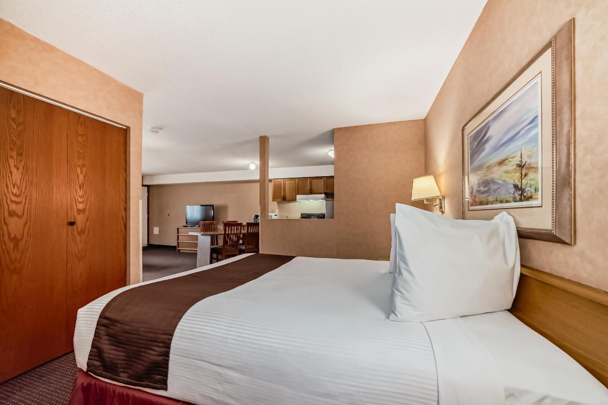 Hotel & 3*